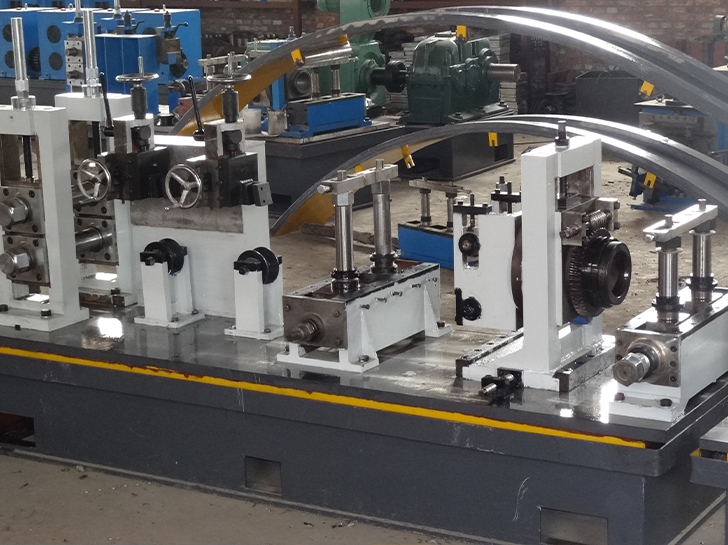 HG114成型定徑機