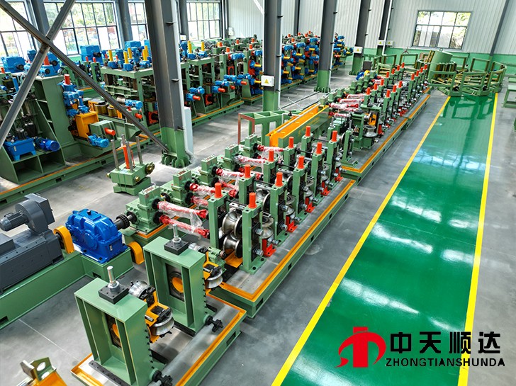 高精度焊管成型機